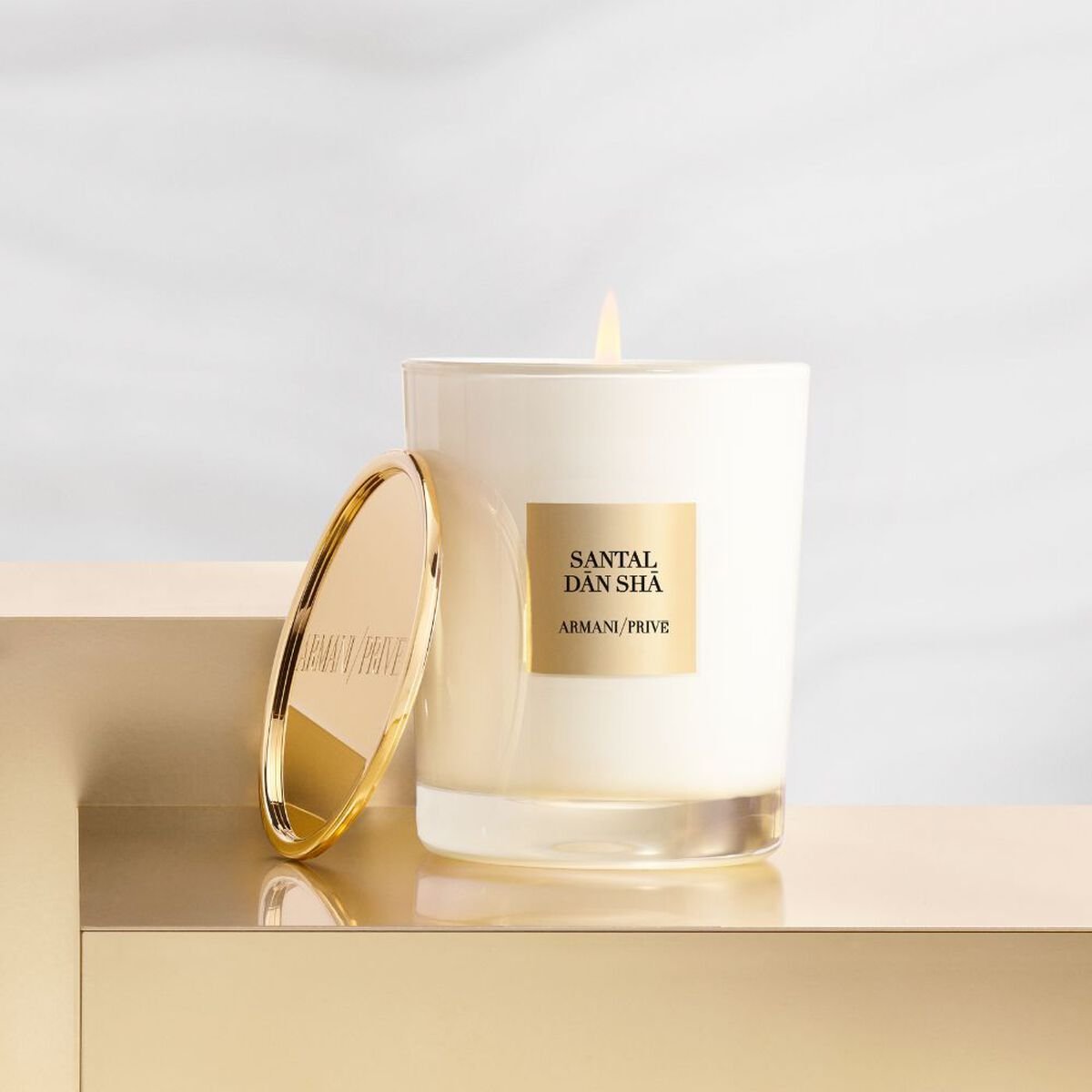 Armani Privé Santal Dān Shā Scented Candle 175g – view 2