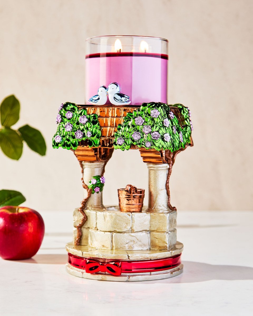 Bath & Body Works Disney Princess Snow White Pedestal 3-Wick Candle Holder – original in Egypt – view 2