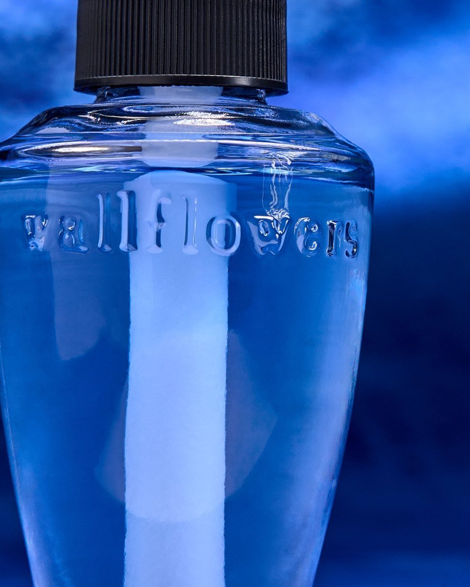 Bath & Body Works Disney Princess Snow White Wallflowers Fragrance Refill 24ml – original in Egypt – view 2