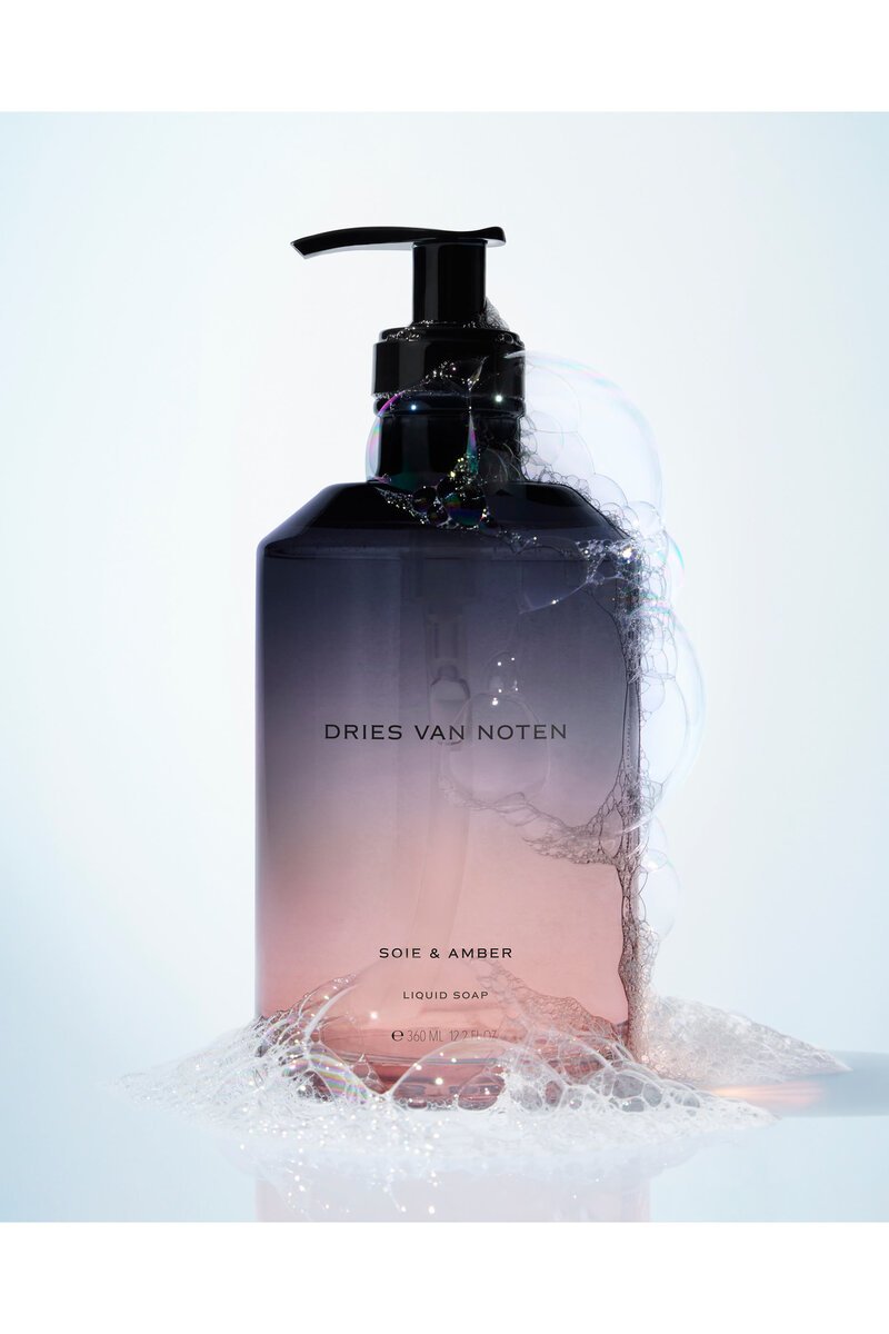 Dries Van Noten Soie & Amber Liquid Soap 360g bottle – view 3